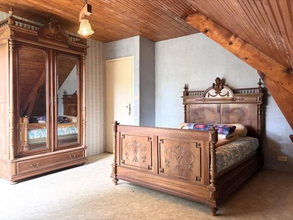 Maison 208m² - 6 Chambres - DEPENDANCES - TERRAIN 2100m²