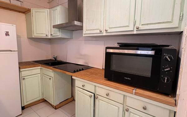 Appartement à vendre    4 pièces • 77 m2 Pointe-à-Pitre