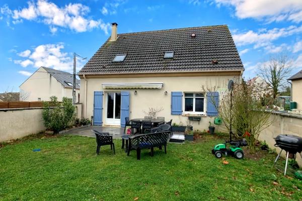Maison
                                                                                                                                                                                                                                                                                                                        6 pièce(s)                                                                                                                                                                                                          4 chambre(s)                                                                                                                                                                                                          113.08  m²