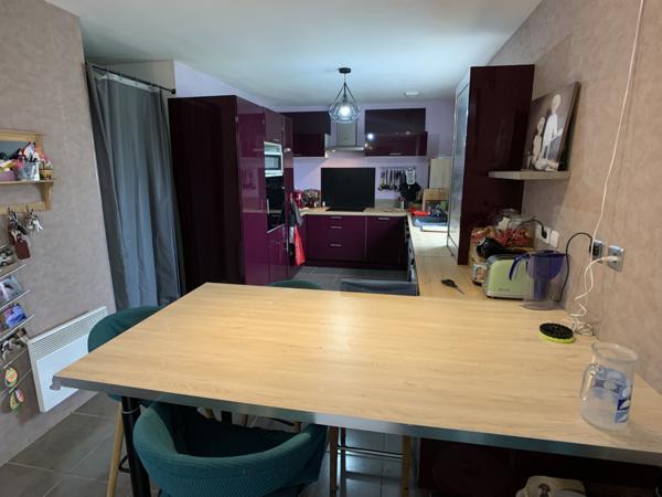Maison
                                                                                                                                                                                                                                                                                                                        6 pièce(s)                                                                                                                                                                                                          4 chambre(s)                                                                                                                                                                                                          113.08  m²