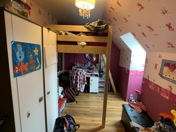 Maison
                                                                                                                                                                                                                                                                                                                        6 pièce(s)                                                                                                                                                                                                          4 chambre(s)                                                                                                                                                                                                          113.08  m²