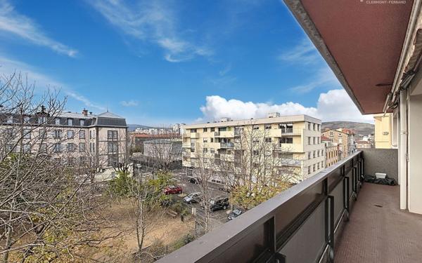 Appartement à vendre    3 pièces • 97,10 m2 Clermont-Ferrand