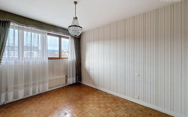 Appartement à vendre    3 pièces • 97,10 m2 Clermont-Ferrand