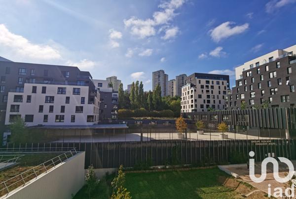 Location appartement 3 pièces 62 m² Rosny-sous-Bois