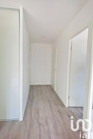 Location appartement 3 pièces 62 m² Rosny-sous-Bois