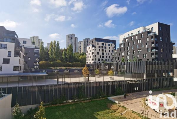 Location appartement 3 pièces 62 m² Rosny-sous-Bois