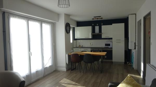 SAINT NAZAIRE ENTRE SAUTRON ET VILLES MARTIN BEAU T2 DE 45M2