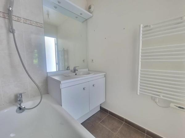 Appartement à vendre    3 pièces • 65,49 m2 Triel-sur-Seine