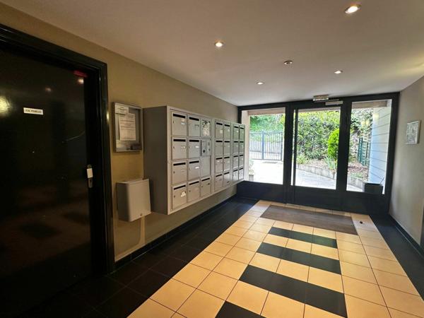 Appartement à vendre    3 pièces • 65,49 m2 Triel-sur-Seine