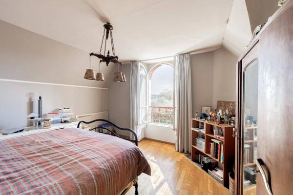 Maison de Maître au cœur de Meaux + Dépendances