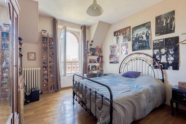 Maison de Maître au cœur de Meaux + Dépendances