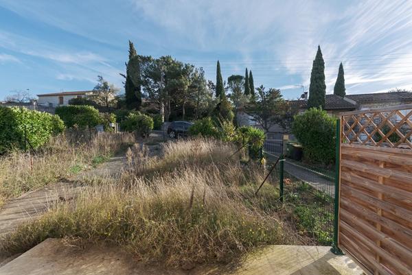 LIMOUX – CARCASSONNE – Ensemble de deux maisons T4 94m² (75m² hab. chacune) avec jardin et garage