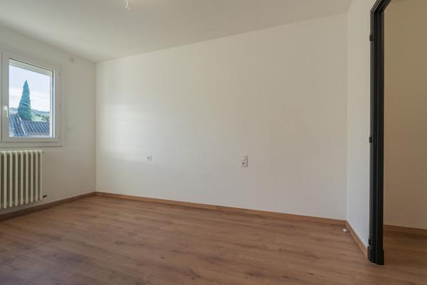 LIMOUX – CARCASSONNE – Ensemble de deux maisons T4 94m² (75m² hab. chacune) avec jardin et garage