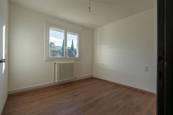 LIMOUX – CARCASSONNE – Ensemble de deux maisons T4 94m² (75m² hab. chacune) avec jardin et garage