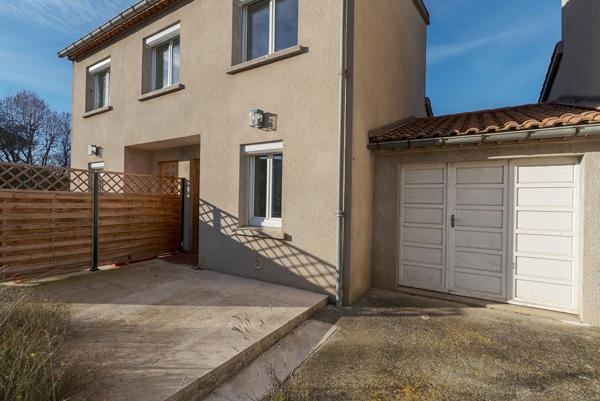 LIMOUX – CARCASSONNE – Ensemble de deux maisons T4 94m² (75m² hab. chacune) avec jardin et garage