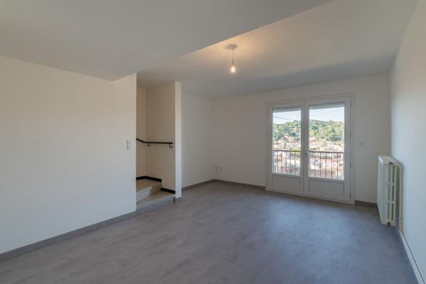 LIMOUX – CARCASSONNE – Ensemble de deux maisons T4 94m² (75m² hab. chacune) avec jardin et garage