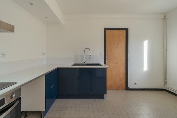 LIMOUX – CARCASSONNE – Ensemble de deux maisons T4 94m² (75m² hab. chacune) avec jardin et garage