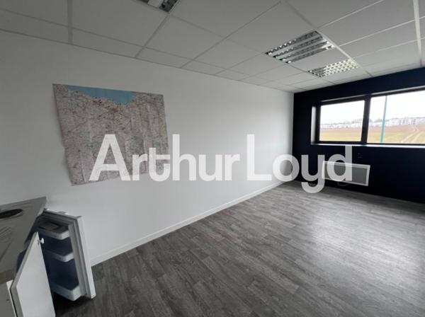 Bureaux - À Louer - Caen Nord