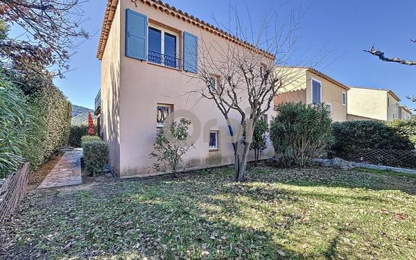 Maison à vendre    5 pièces • 90,43 m2 Roquebrune-sur-Argens