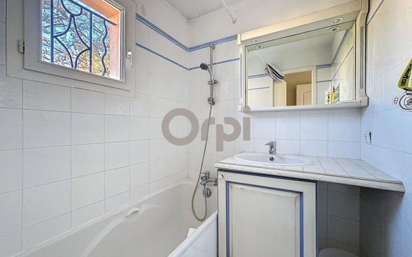 Maison à vendre    5 pièces • 90,43 m2 Roquebrune-sur-Argens