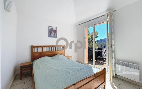 Maison à vendre    5 pièces • 90,43 m2 Roquebrune-sur-Argens