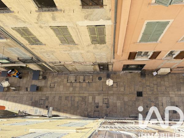 Location appartement 2 pièces 44 m² Toulon