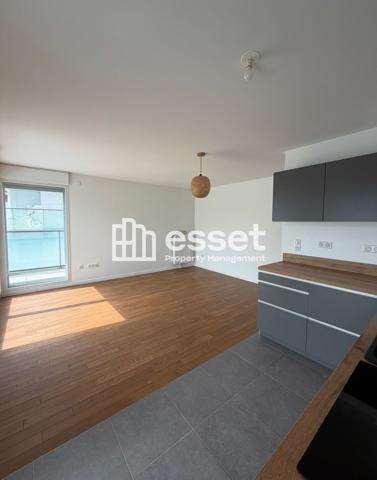 Location Appartement 4 pièces 76.4 m² - Rueil-malmaison 92500
