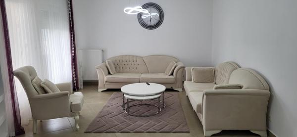 Maison plain pied 5 pièces avec double garage