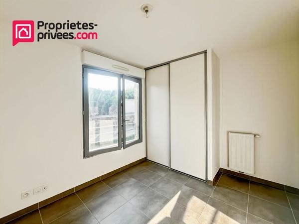 Vence  Appartement T3 lumineux avec terrasse et garage