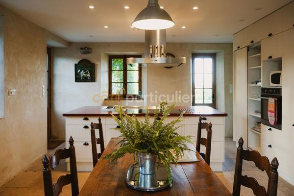 Vente
                Maison228 m² - 9 Pièces -
                    SAINT LO (50000)