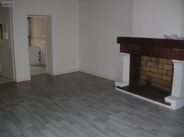 Maison à louer à Bléré dans l'Indre-et-Loire (37150), ref : 021/789