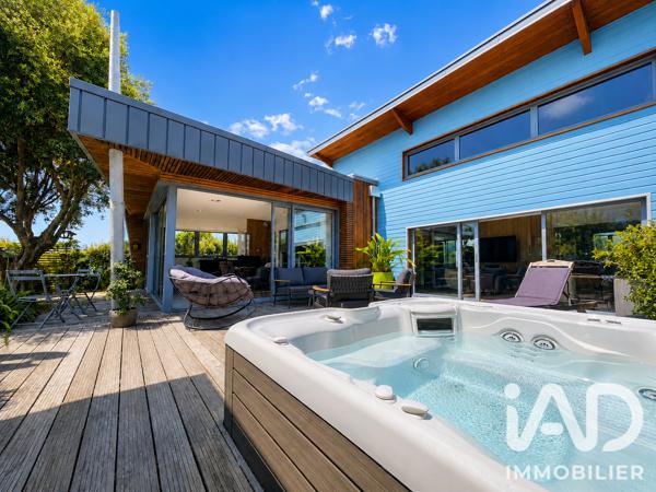 Maison à vendre 6 pièces 289,65 m² Pont-l'Abbé