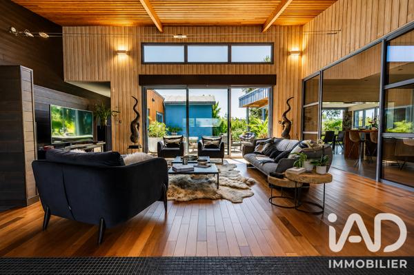Maison à vendre 6 pièces 289,65 m² Pont-l'Abbé