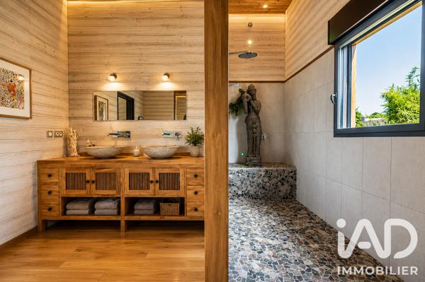 Maison à vendre 6 pièces 289,65 m² Pont-l'Abbé