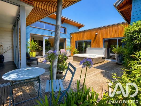 Maison à vendre 6 pièces 289,65 m² Pont-l'Abbé