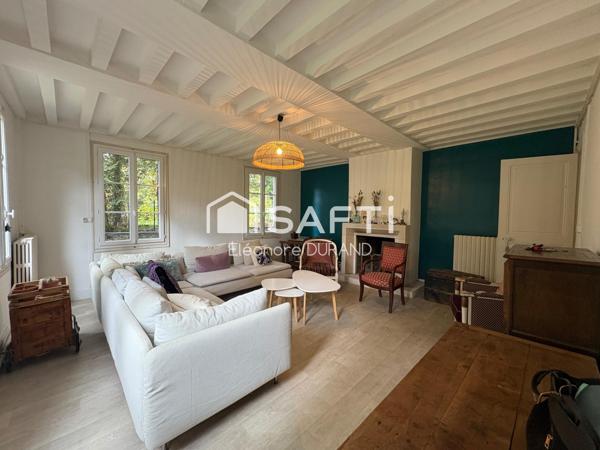 Maison de charme 220 m2 5 chambres et jardin