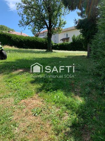 Terrain constructible de 935m2