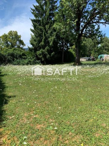 Terrain constructible de 935m2