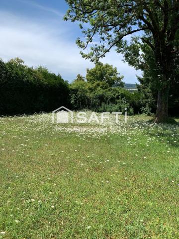 Terrain constructible de 935m2