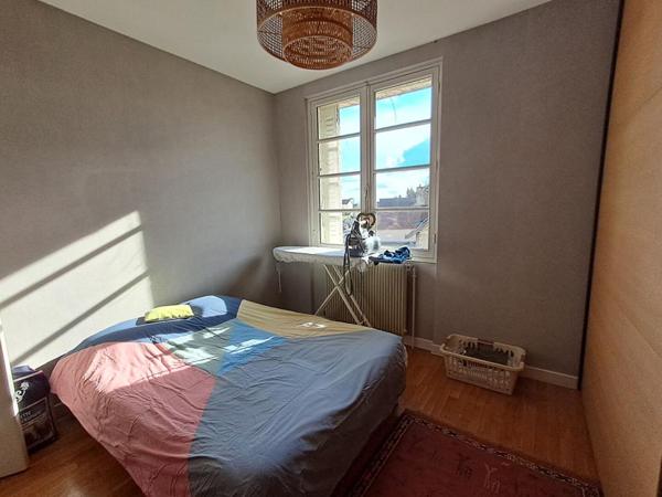Maison  7 pièce(s) 177 m2