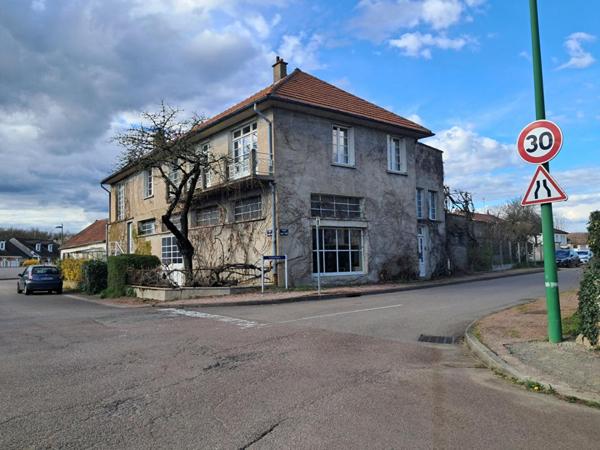 Maison  7 pièce(s) 177 m2