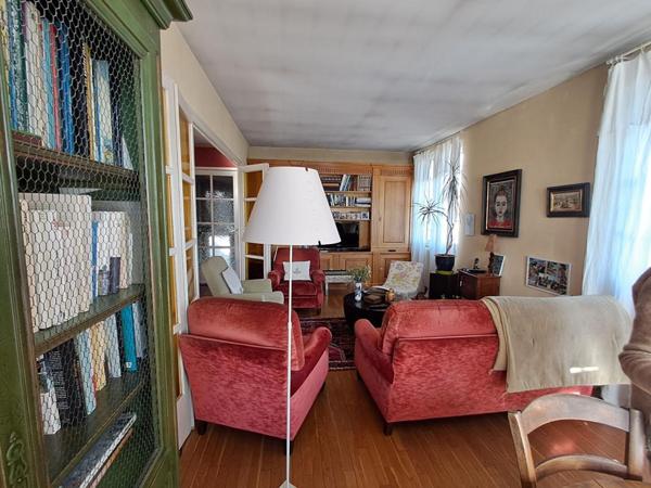 Maison  7 pièce(s) 177 m2
