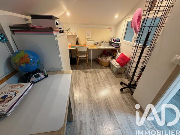 Maison à vendre 5 pièces 90 m² Villeneuve-le-Roi