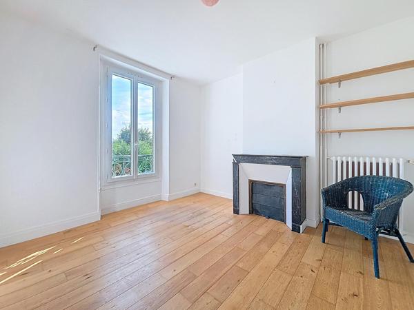 MAISON 5 CHAMBRES + SOUS SOL TOTAL + JARDIN