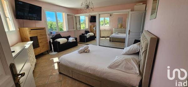 Maison à vendre 8 pièces 242 m² Tourves