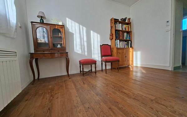 Maison à vendre    3 pièces •  La Ville-Dieu-du-Temple