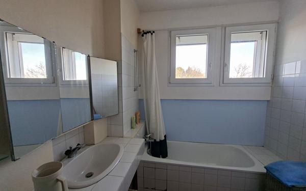 Maison à vendre    3 pièces •  La Ville-Dieu-du-Temple