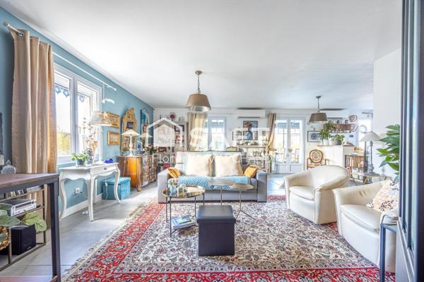 PLAIN PIED COUP DE CŒUR VÉRANDA PISCINE DOUBLE GARAGE