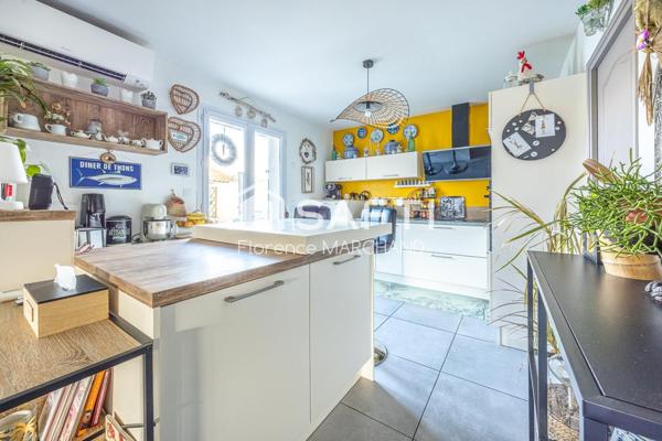 PLAIN PIED COUP DE CŒUR VÉRANDA PISCINE DOUBLE GARAGE