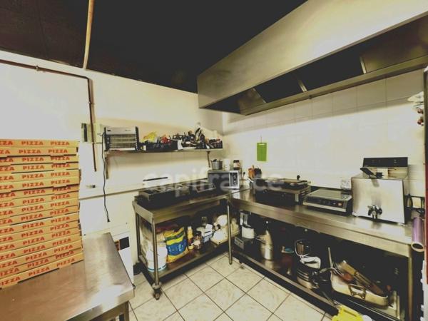 LA FORET FOUESNANT (29) – À vendre : pizzeria à emporter – Fonds de commerce – Local de 55 m².